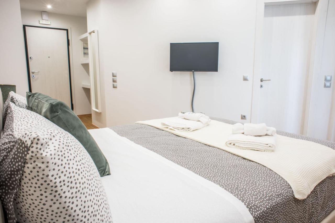 A24 Pristine & Sunny Suite Near Plaka & Parthenon Atenas Exterior foto