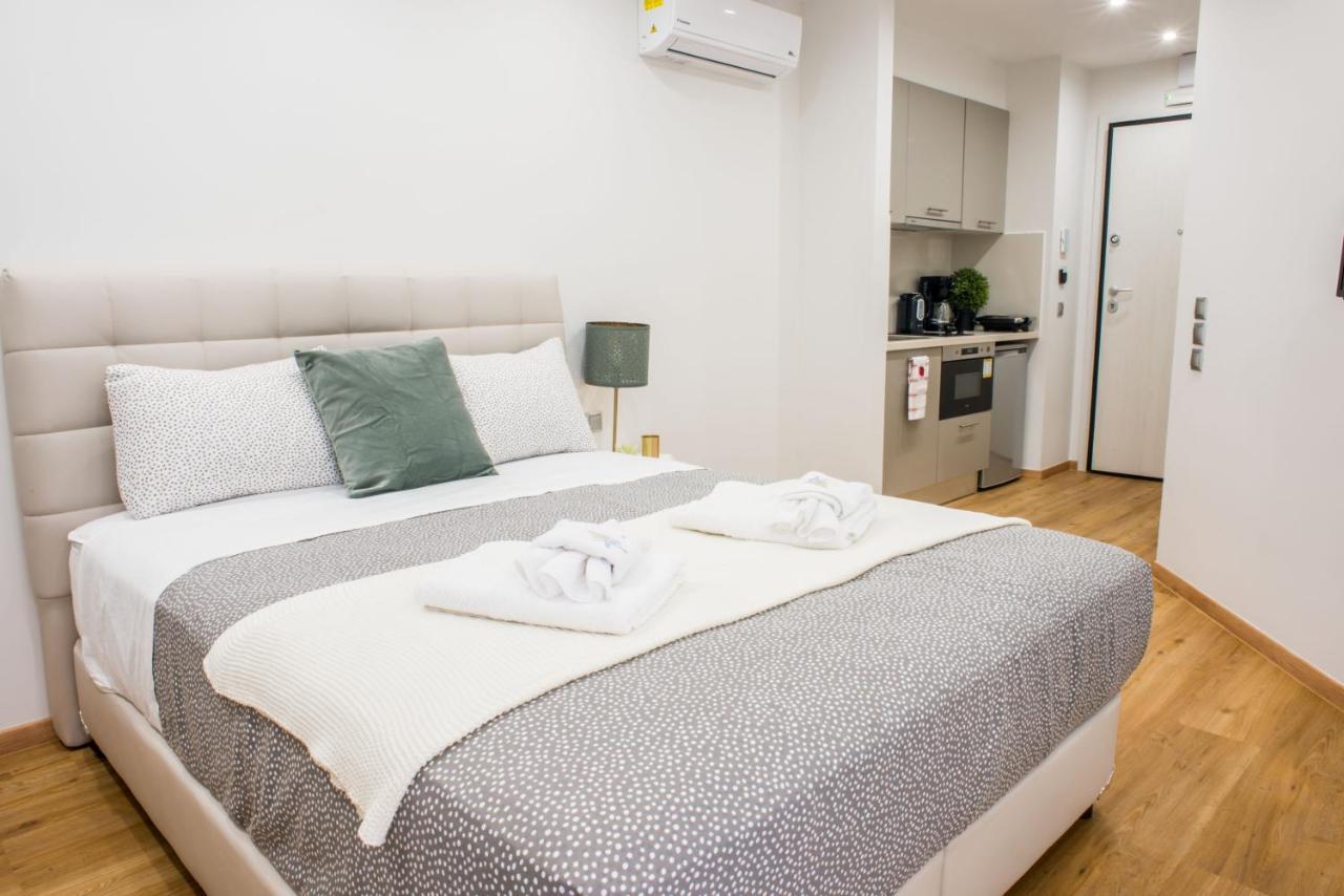 A24 Pristine & Sunny Suite Near Plaka & Parthenon Atenas Exterior foto